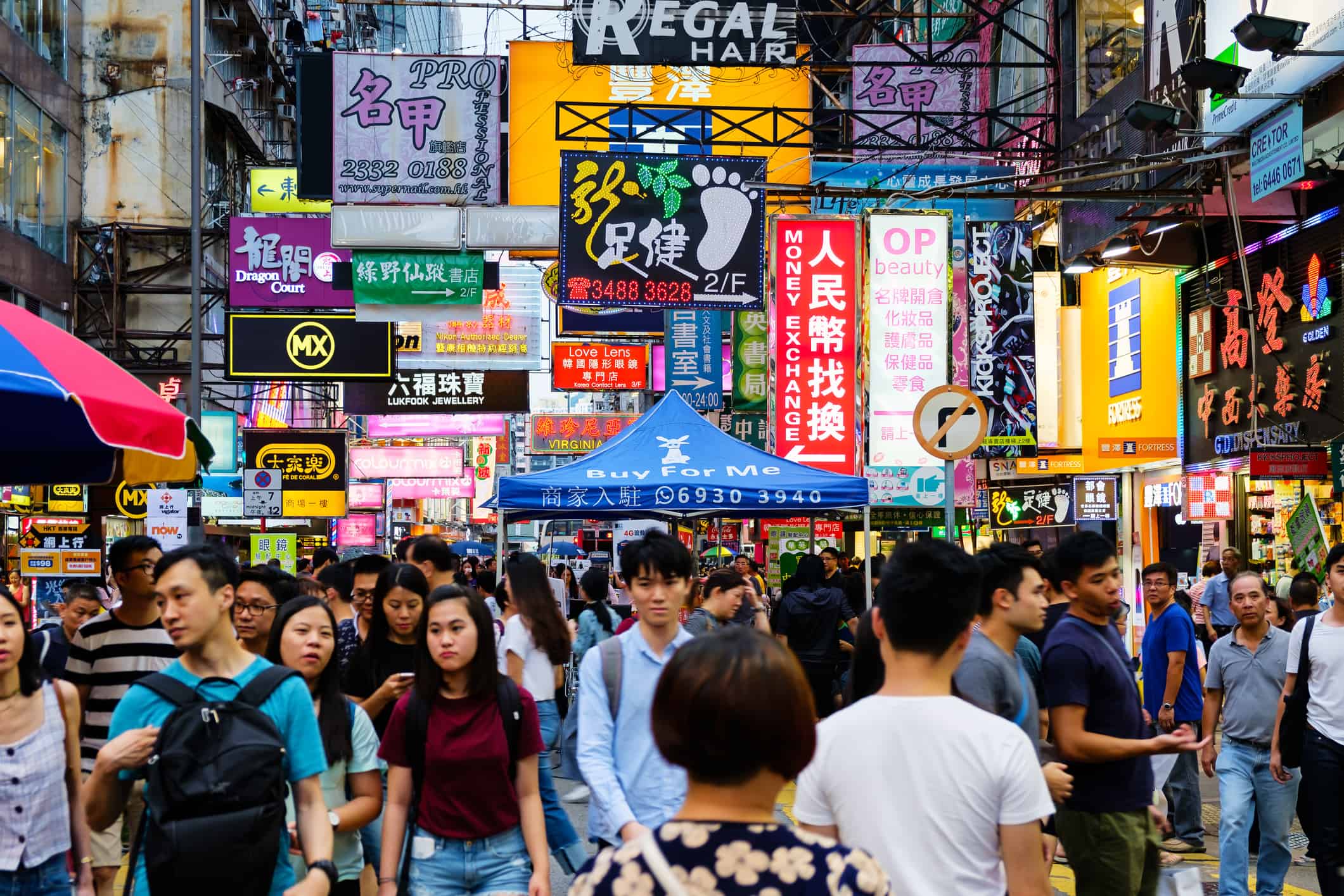 Hong Kong Dismisses Mandarin Controversy - Language Magazine